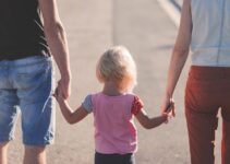 Arthritis and Parenting: Tips for Managing Daily Challenges