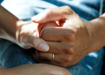 Understanding and Managing the Emotional Impact of Arthritis